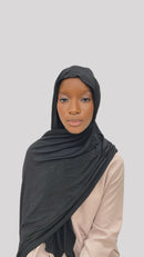 Hijab simple de jersey negro