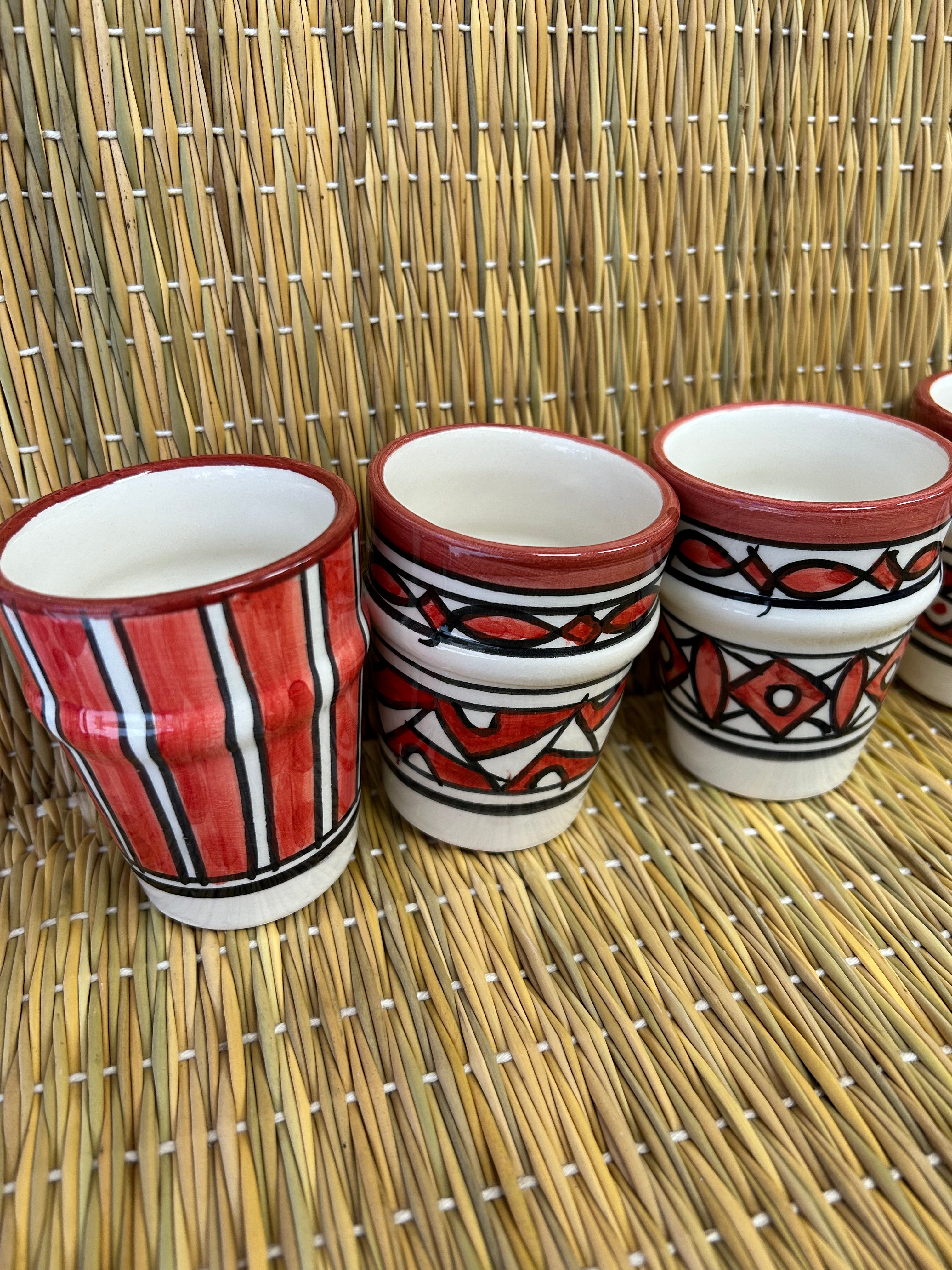 Vaso pequeño artesano rojo