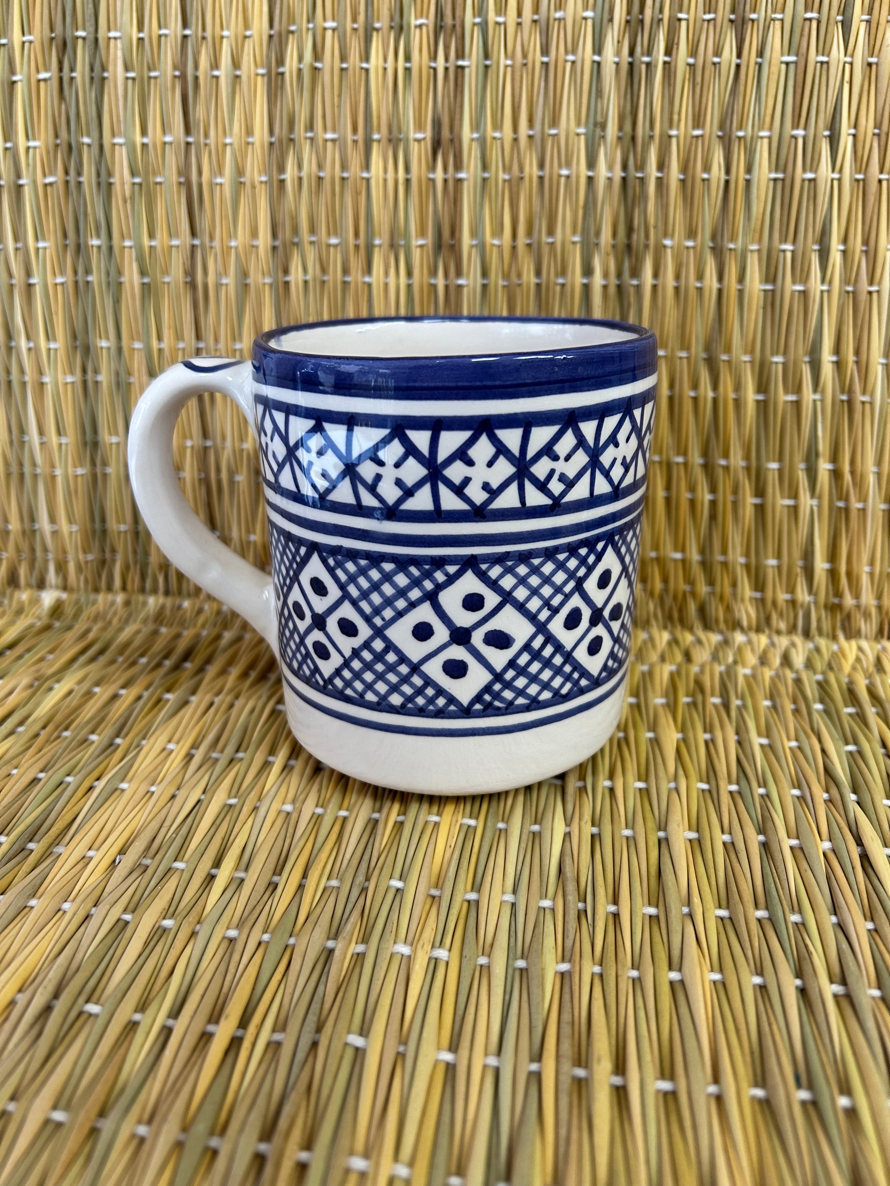 Taza artesana azul